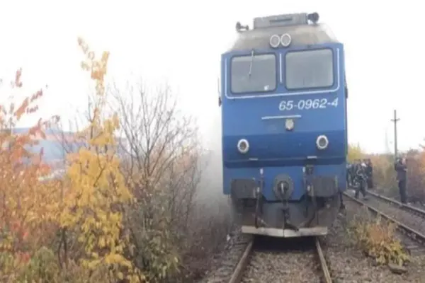 Accident grav în județul Bihor, la o trecere de cale ferată! Un căruțaș a fost spulberat de un automotor