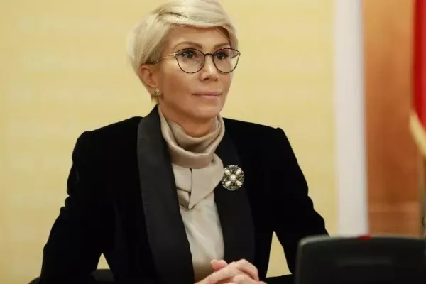 Raluca Turcan, astăzi, la "Legile puterii". Trimiteți întrebări despre PENSII ministrului Muncii