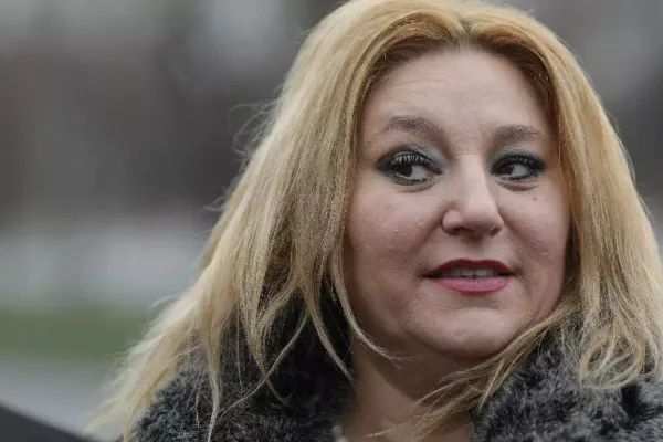 Senatoarea AUR Diana Șoșoacă instigă la încălcarea regulilor
