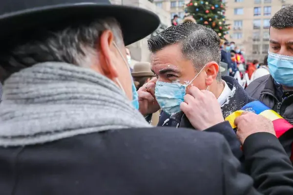 Primarul Chirica atacat cu iaurt de Ziua Unirii Principatelor