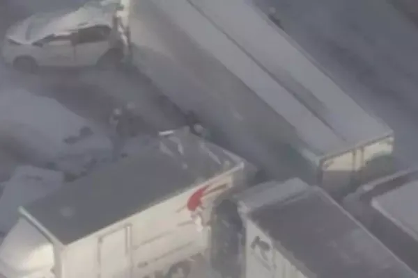 VIDEO/ Accident în lanț cu peste 130 de mașini implicate, în nord-estul Japoniei. Un mort și zece răniți, dintre care doi în stare GRAVĂ