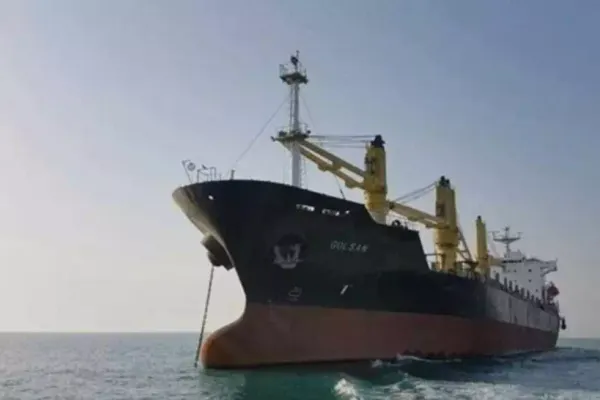 Tragedie navală - Un petrolier cu 750 de tone de motorină a naufragiat în golful Gabes