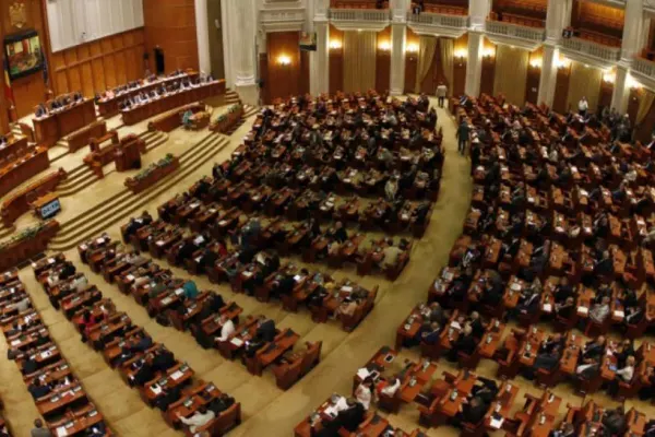 Legile puterii | Deputatul UDMR Csoma Botond: „La nivelul coaliției s-a creat un grup de lucru pentu reforma pensiilor speciale”