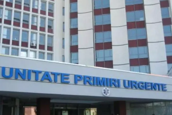 Alertă de PLOȘNIȚE la secția UPU a Spitalului Universitar București! Un cabinet medical a fost închis