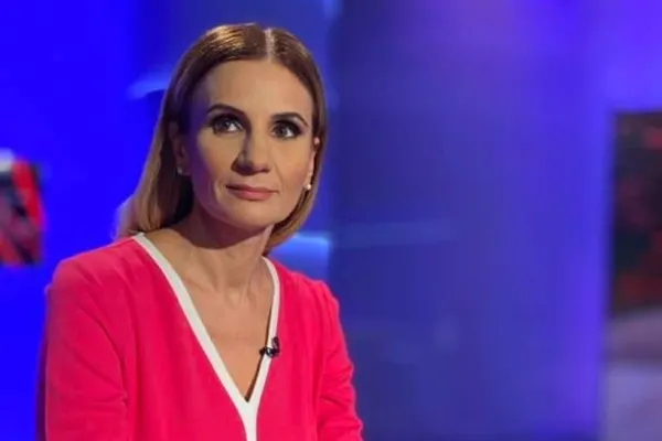 Anca Alexandrescu: "Klaus Iohannis nu face decât să ducă PNL-ul în gard. Riscă să ia sub 10% la următoarele alegeri"