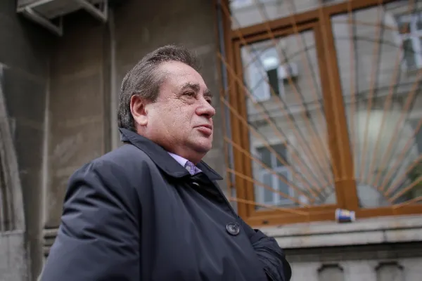 Ioan Niculae, dat în urmărire națională, a anunțat că este în Italia. Omul de afaceri se va preda