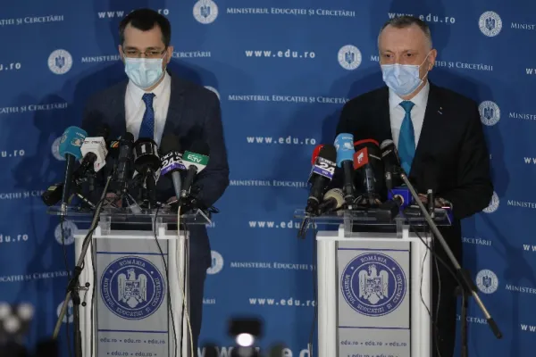 Vlad Voiculescu, despre redeschiderea școlilor: „Putem depăși această perioadă cu costuri minime de sănătate doar daca colaborăm la fiecare nivel”