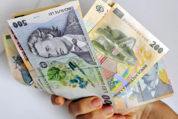 A fost publicată ordonanța care amână creșterea PENSIILOR | Sporuri eliminate, gratuităţi anulate, vouchere neacordate - DOCUMENT