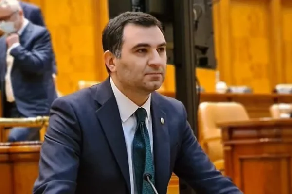 Cristian Băcanu, radiografia miniștrilor pesediști de la Sănătate: „O moţiune PSD cu privire la viaţa şi sănătatea românilor este de un cinism patologic”