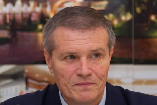 Cine este primul parlamentar care pleacă din Casa Poporului - AUR cere invalidarea mandatului de deputat