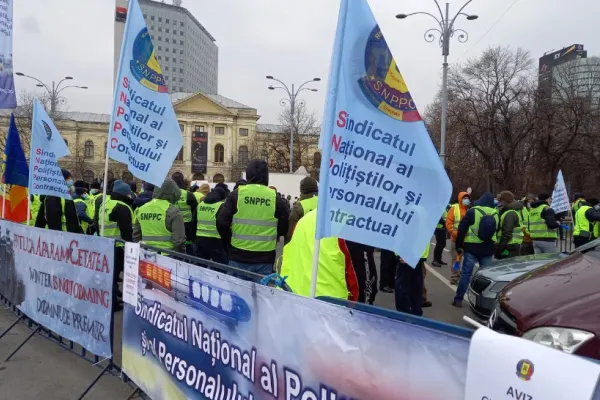 Protest la Ministerul de Interne: Polițiștii au ieșit din nou în stradă și protestează față de abuzuri - Ce îi nemulțumește