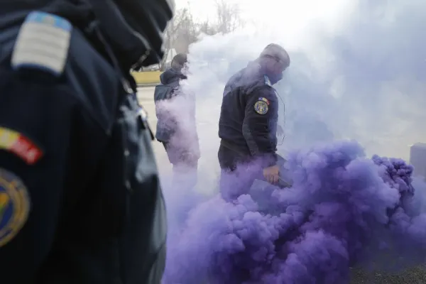 Jandarmeria Română, PRECIZARE de ultimă oră: Dezmințim categoric informația că am „creat busculadă la protestul polițiștilor”