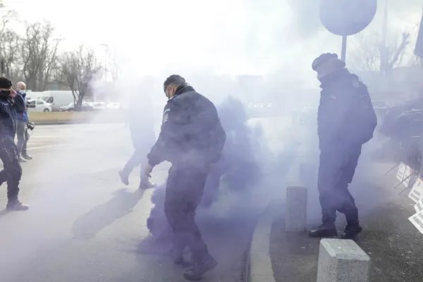 Legile Puterii, ora 21: Nicio zi fără proteste. Cum afectează bugetul de austeriate pe fiecare cetățean în parte