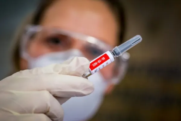 Rusia încă nu a depus cererea de autorizare a vaccinului Sputnik V în UE