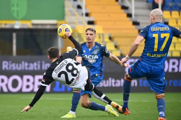 Cum s-au descurcat românii Parmei în remiza cu Udinese! Notele primite de Mihăilă și Man în media italiană