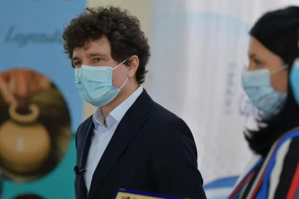 Nicușor Dan cere CAB să se ANTEPRONUNȚE în chestiunea suspendării PUZ-urilor din Capitală. Unde apar inadvertențele