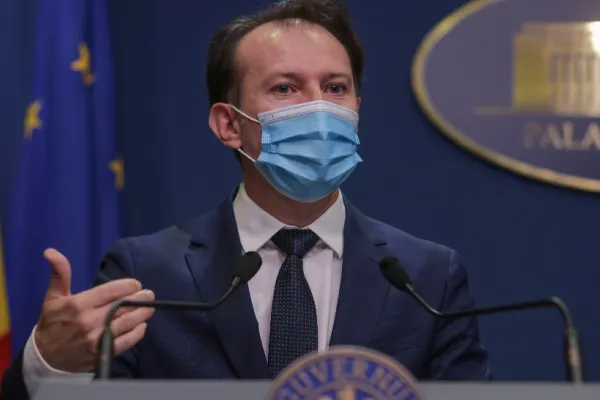 Premierul Florin Cîțu cere „controale la sânge” pe stradă după ora 22.00, după violențele de la protestele anti-restricții