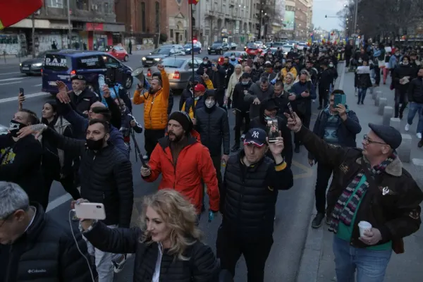 Lucian Bode, despre protestele anti-restricții: Printre manifestanți sunt foarte mulți instigatori care provoacă statul
