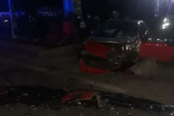 GRAV accident rutier în județul Suceava - Doi minori și trei adulți, transportați URGENT la spital - FOTO