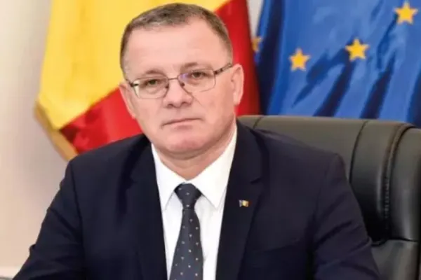 Continuă asaltul pentru dărâmarea Guvernului: PSD cere DEMISIA lui Adrian Oros! Ministrul Agriculturii dă explicații în Parlament
