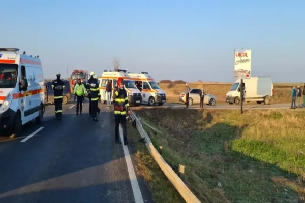 Accident GRAV, cu șase victime în județul Ialomița. Circulația, restricționată pe o SINGURĂ BANDĂ