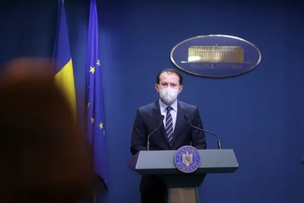 Premierul Cîțu EXCLUDE propunerea economistului-șef al BNR de a concedia 300.000 de bugetari: „Guvernul și-a prezentat planul de reformă”