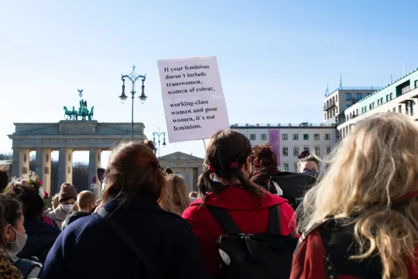 VIDEO Proteste în Berlin, la un an de la impunerea primelor restricții pe fondul pandemiei
