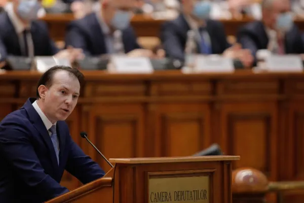 Criza din Sănătate explodează! Ce pregătește Coaliția de Guvernare. Toate calculele în disputa PNL vs USR-PLUS