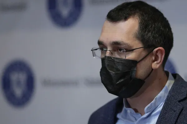 Vlad Voiculescu, prima declarație de presă la trei zile după demiterea de la Ministerul Sănătății: Am preluat un minister în colaps și am fost eliminat după ce am supărat sistemul