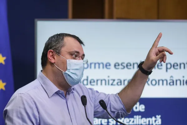 Cristian Ghinea pariază că Nicușor Dan va câștiga Primăria Capitalei, iar Cătălin Cîrstoiu se va clasa pe locul 3