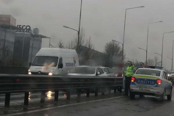 Accident în lanț, pe DN 1, în apropierea Capitalei: 4 mașini lovite