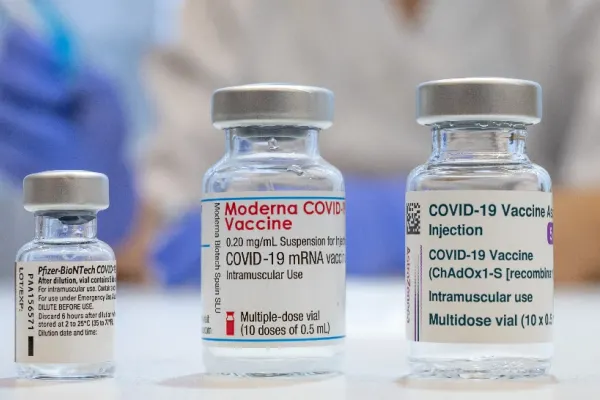 Ministerul Sănătății: Rapelul NU se poate face cu alt vaccin decât cel administrat la prima doză