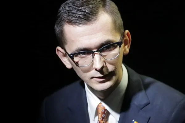 Legile puterii | Pavel Popescu (PNL): Vlad Voiculescu nu a înțeles cum funcționează un guvern. A fost unul dintre acei generali care nu a făcut față războiului