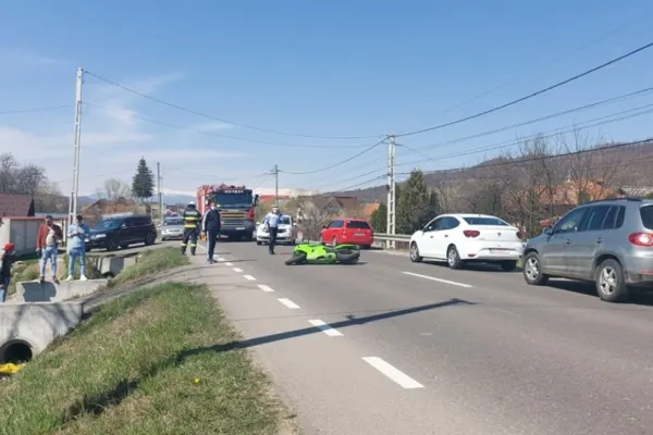 Eveniment rutier grav în Prahova. Un mort şi doi răniţi într-un accident pe DN 1, la Cornu