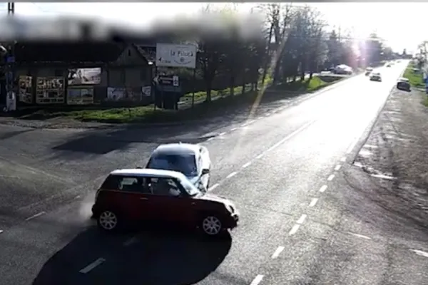 Accident cu 6 victime în județul Suceava, impact DEVASTATOR
