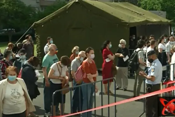 VIDEO Guvernul lansează o nouă campanie de informare privind vaccinarea împotriva Covid-19