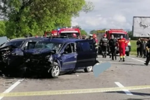 FOTO Accident mortal pe o șosea din Maramureș, trafic blocat