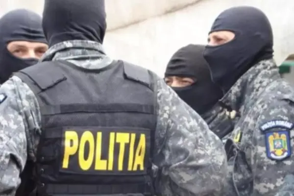 Percheziții de AMPLOARE în Satu Mare și Maramureș, într-un dosar de corupție și fals informatic. Polițiști de frontieră, vizați în dosar