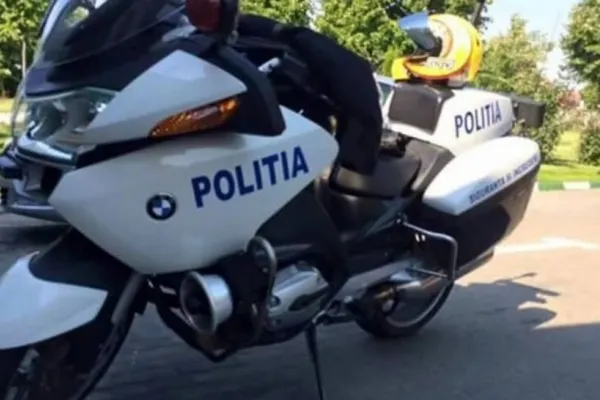 Percheziții la polițiștii corupți: mită pentru reducerea amenzilor în trafic