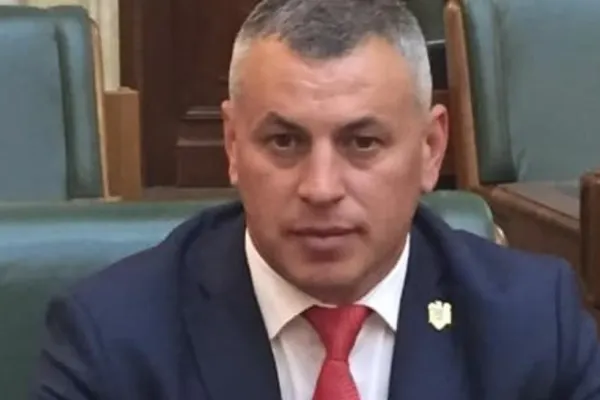 Prim-vicepreședintele PNL Vrancea a ratat, din nou, Bacalaureatul. La 43 de ani, Limba Română continuă să-i joace feste
