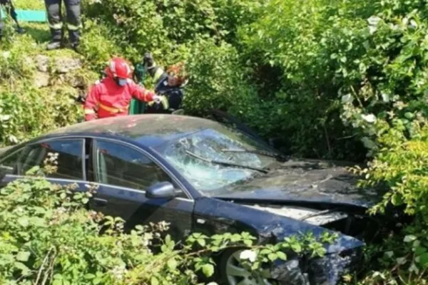 Accident grav în Târgoviște: 5 victime, după ce 2 mașini s-au ciocnit