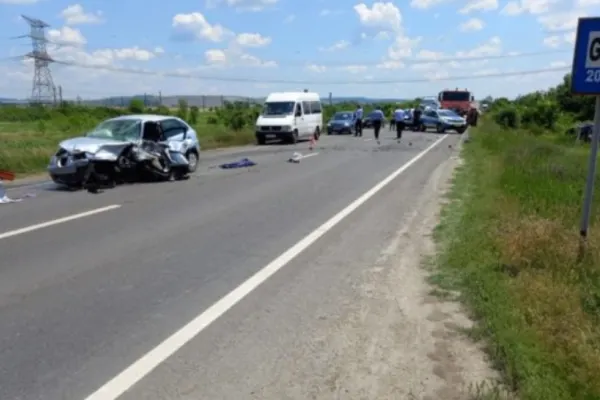 Un bărbat a murit după ce a făcut accident cu o mașină a Jandarmeriei
