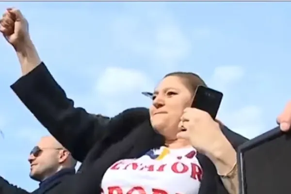 Diana Șoșoacă, pusă la zid de propriul soț! Scrisoarea lui Silvestru în care acuză presiuni pentru a merge la Moscova și legături cu MISA: Trezește-te, Diana!