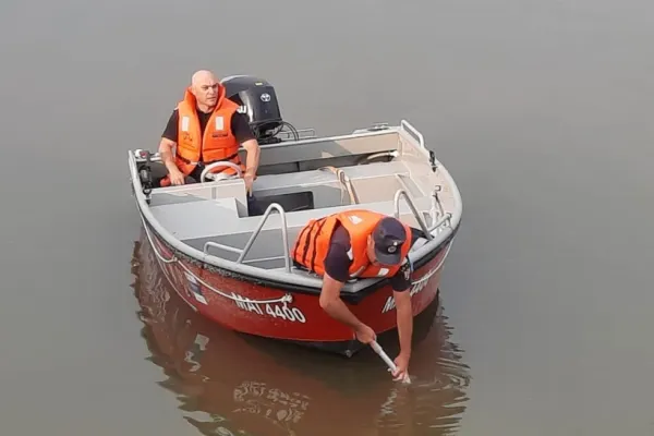 Trupul pescarului dispărut sâmbătă în apele Dunării, găsit la Călăraşi - Bărbatul a fost căutat timp de 3 zile