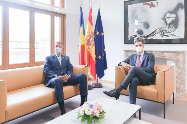 Klaus Iohannis, întâlnire bilaterală cu prim-ministrul Spaniei, Pedro Sanchez. Care a fost AGENDA discuțiilor
