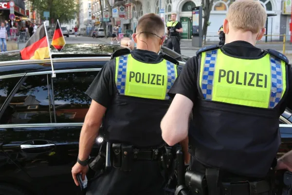 ATAC cu ARMĂ ALBĂ, în Germania: cel puțin două victime