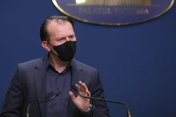 Primarii, chemați la Guvern: Florin Cîțu le promite bani aleșilor locali din tabăra Orban