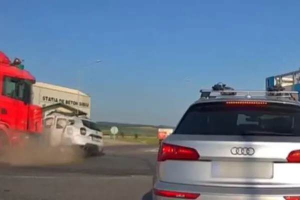 VIDEO - A fost filmat accidentul în care au murit 4 persoane la Sibiu - Cum a avut loc impactul