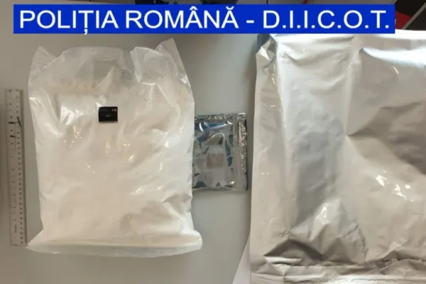 Dealer de droguri, prins în flagrant de polițiști! Marfa valora sute de mii de euro - VIDEO