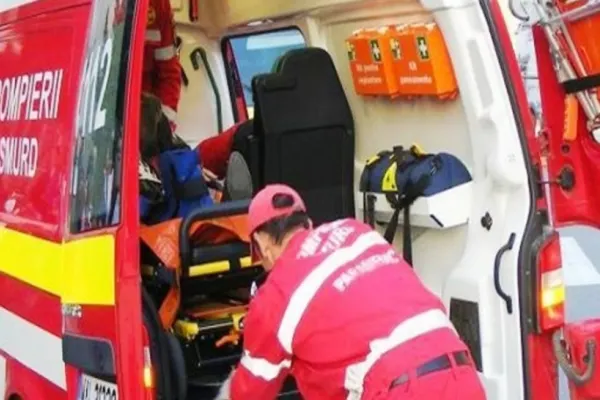 Accident cu 7 victime, pe DN1, la Perşani! O persoană a murit şi alte trei, între care un copil, au ajuns la spital / Traficul a fost BLOCAT